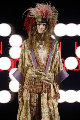 Valentino Haute Couture - Spring Summer 2025 - Paris, January 2025 Valentino Haute Couture - Spring Summer 2025 - Paris, January 2025, Credit:Zeppelin Avalon  Copyright: xZeppelinx xAvalonx 0958646552