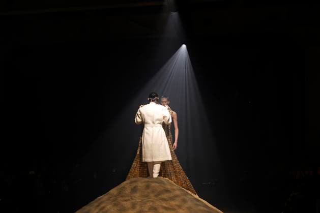 Yuima Nakazato Haute Couture spring summer 2025 Paris january 2025 Yuima Nakazato Haute Couture spring summer 2025 Paris january 2025, Credit:Zeppelin Avalon  Copyright: xZeppelinx xAvalonx 0958652505
