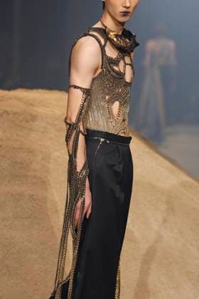 Yuima Nakazato Haute Couture spring summer 2025 Paris january 2025 Yuima Nakazato Haute Couture spring summer 2025 Paris january 2025, Credit:Zeppelin Avalon  Copyright: xZeppelinx xAvalonx 0958652775