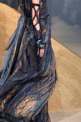 Yuima Nakazato Haute Couture spring summer 2025 Paris january 2025 Yuima Nakazato Haute Couture spring summer 2025 Paris january 2025, Credit:Zeppelin Avalon  Copyright: xZeppelinx xAvalonx 0958652960