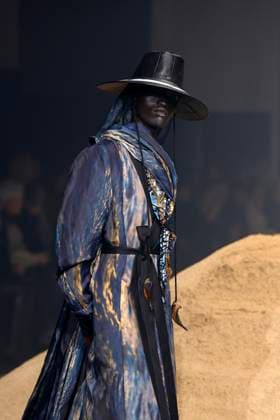 Yuima Nakazato Haute Couture spring summer 2025 Paris january 2025 Yuima Nakazato Haute Couture spring summer 2025 Paris january 2025, Credit:Zeppelin Avalon  Copyright: xZeppelinx xAvalonx 0958653073