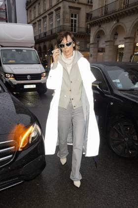 Celebrities at the Viktor Rolf Haute Couture Spring Summer 2025 show as part of Paris Fashion Week PFW Anya Ziourova at the Viktor Rolf Haute Couture Spring Summer 2025 show as part of Paris Fashion Week PFW , France, January 29, 2025 Jeremy Melloul Bestimage Celebrities attends the Viktor Rolf Haute Couture Spring summer 2025 show as part of Paris Fashion Week on January 29, 2025 in Paris, France Paris France  Copyright: xJeremyxMelloulx xBestimagexJeremyxMelloulx xBestimagex