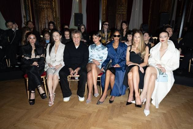 Celebrities at the Viktor Rolf Haute Couture Spring Summer 2025 show as part of Paris Fashion Week PFW Heart Evangelista, Gia Kim, Romee Strijd at the Viktor Rolf Haute Couture Spring Summer 2025 show as part of Paris Fashion Week PFW , France, January 29, 2025 Jeremy Melloul Bestimage Celebrities attends the Viktor Rolf Haute Couture Spring summer 2025 show as part of Paris Fashion Week on January 29, 2025 in Paris, France Paris France  Copyright: xJeremyxMelloulx xBestimagexJeremyxMelloulx xBestimagex