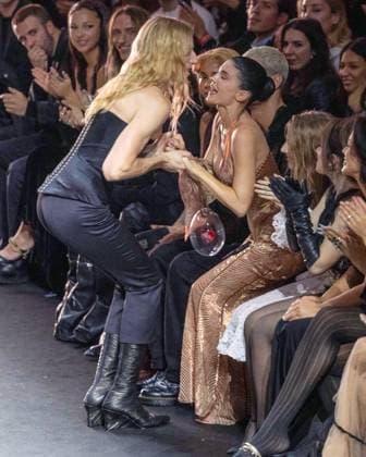 Kylie Jenner on the Front Row of the Jean Paul Gaultier Haute Couture Spring Summer 2025 show as part of Paris Fashion Week PFW Fashion designer Ludovic de Saint Sernin with Kylie Jenner on the Front Row of the Jean Paul Gaultier Haute Couture Spring Summer 2025 show as part of Paris Fashion Week PFW , France, January 29, 2025 Bestimage Fashion designer Ludovic de Saint Sernin with Kylie Jenner during the Jean Paul Gaultier Haute Couture Spring Summer 2025 show as part of Paris Fashion Week on January 29, 2025 in Paris, France Paris France  Copyright: xAgencex xBestimagexAgencex xBestimagex