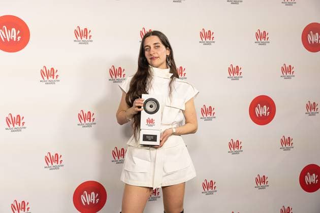 Singer Eefje de Visser pictured during the 17th edition of the MIA s (Music Industry Award) award show, in Merksem, Wednesday 29 January 2025. The MIA awards are handed out by the VRT and VI.BE.  JAMESxARTHURxGEKIERE 111426184