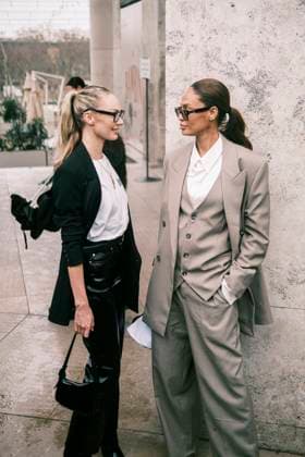 Paris Fashion Week HC SS25 Elie Saab Candice Swanepoel, Joan Smalls 439839 2025 01 29 France  Copyright: xJean-BaptistexSoulliatx xStarfacex STAR_439839_054