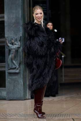 PFW - Elie Saab Arrivals Paris, France - January 29: Leonie Hanne arrives to Elie Saab fashion show during the Haute Couture Fall Winter 2025 - 2026 Fashion Week on January 29, 2025 in Paris, France. Photo by Marco Piovanotto Abacapress.com Paris France  Copyright: xPiovanottoxMarco ABACAx