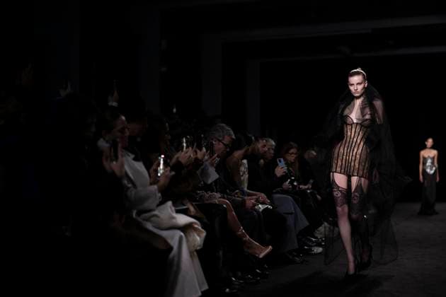 PFW - Ashi Studio Runway A model walks the runway during the Ashi Studio Haute-Couture Spring Summer 2025 show as part of Paris Fashion Week in Paris, France on January 30, 2025. Photo by Eliot Blondet ABACAPRESS.COM Paris France  Copyright: xBlondetxEliot ABACAx