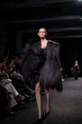 PFW - Ashi Studio Runway A model walks the runway during the Ashi Studio Haute-Couture Spring Summer 2025 show as part of Paris Fashion Week in Paris, France on January 30, 2025. Photo by Eliot Blondet ABACAPRESS.COM Paris France  Copyright: xBlondetxEliot ABACAx