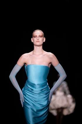PFW - Ashi Studio Runway A model walks the runway during the Ashi Studio Haute-Couture Spring Summer 2025 show as part of Paris Fashion Week in Paris, France on January 30, 2025. Photo by Eliot Blondet ABACAPRESS.COM Paris France  Copyright: xBlondetxEliot ABACAx