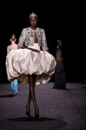 PFW - Ashi Studio Runway A model walks the runway during the Ashi Studio Haute-Couture Spring Summer 2025 show as part of Paris Fashion Week in Paris, France on January 30, 2025. Photo by Eliot Blondet ABACAPRESS.COM Paris France  Copyright: xBlondetxEliot ABACAx