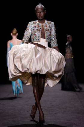 PFW - Ashi Studio Runway A model walks the runway during the Ashi Studio Haute-Couture Spring Summer 2025 show as part of Paris Fashion Week in Paris, France on January 30, 2025. Photo by Eliot Blondet ABACAPRESS.COM Paris France  Copyright: xBlondetxEliot ABACAx
