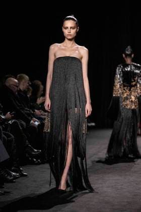 PFW - Ashi Studio Runway A model walks the runway during the Ashi Studio Haute-Couture Spring Summer 2025 show as part of Paris Fashion Week in Paris, France on January 30, 2025. Photo by Eliot Blondet ABACAPRESS.COM Paris France  Copyright: xBlondetxEliot ABACAx