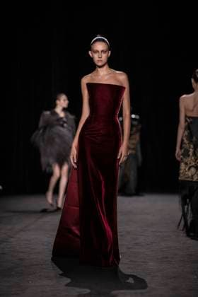 PFW - Ashi Studio Runway A model walks the runway during the Ashi Studio Haute-Couture Spring Summer 2025 show as part of Paris Fashion Week in Paris, France on January 30, 2025. Photo by Eliot Blondet ABACAPRESS.COM Paris France  Copyright: xBlondetxEliot ABACAx