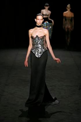 ASHI STUDIO Haute Couture spring summer 2025 Paris january 2005 ASHI STUDIO Haute Couture spring summer 2025 Paris january 2005, Credit:Zeppelin Avalon  Copyright: xZeppelinx xAvalonx 0958892407