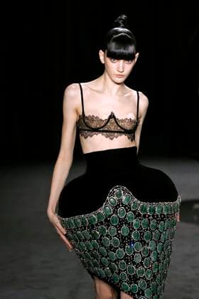 ASHI STUDIO Haute Couture spring summer 2025 Paris january 2005 ASHI STUDIO Haute Couture spring summer 2025 Paris january 2005, Credit:Zeppelin Avalon  Copyright: xZeppelinx xAvalonx 0958892492