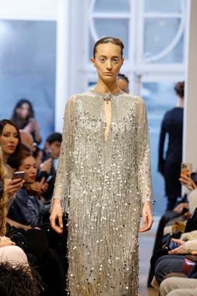 Peet Dullaert Haute Couture spring summer 2025 Paris january 2005 Peet Dullaert Haute Couture spring summer 2025 Paris january 2005, Credit:Zeppelin Avalon  Copyright: xZeppelinx xAvalonx 0958962561