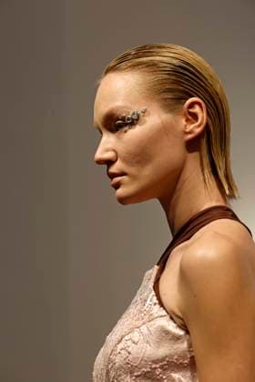 Peet Dullaert Haute Couture spring summer 2025 Paris january 2005 Peet Dullaert Haute Couture spring summer 2025 Paris january 2005, Credit:Zeppelin Avalon  Copyright: xZeppelinx xAvalonx 0958963033