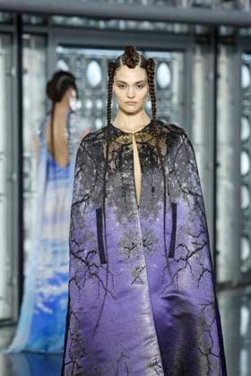 Maison Sara Chraibi Haute Couture spring summer 2025 Paris january 2005 Maison Sara Chraibi Haute Couture spring summer 2025 Paris january 2005, Credit:Zeppelin Avalon  Copyright: xZeppelinx xAvalonx 0959007619