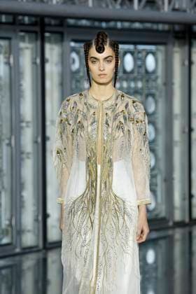 Maison Sara Chraibi Haute Couture spring summer 2025 Paris january 2005 Maison Sara Chraibi Haute Couture spring summer 2025 Paris january 2005, Credit:Zeppelin Avalon  Copyright: xZeppelinx xAvalonx 0959008384
