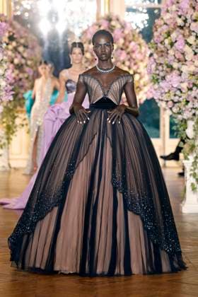 Miss Sohee Haute Couture spring summer 2025 Paris january 2005 Miss Sohee Haute Couture spring summer 2025 Paris january 2005, Credit:Zeppelin Avalon  Copyright: xZeppelinx xAvalonx 0958996331