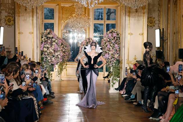 Miss Sohee Haute Couture spring summer 2025 Paris january 2005 Miss Sohee Haute Couture spring summer 2025 Paris january 2005, Credit:Zeppelin Avalon  Copyright: xZeppelinx xAvalonx 0958996857