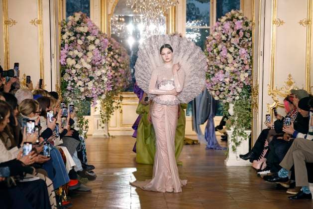 Miss Sohee Haute Couture spring summer 2025 Paris january 2005 Miss Sohee Haute Couture spring summer 2025 Paris january 2005, Credit:Zeppelin Avalon  Copyright: xZeppelinx xAvalonx 0958996920
