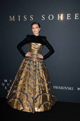 PFW Miss Sohee Front Row NB Lisa Rinna attends the Miss Sohee Haute Couture Spring-Summer 2025 show as part of Paris Fashion Week on January 30, 2025 in Paris, France. Photo by Nasser Berzane ABACAPRESS.COM Paris France  Copyright: xBerzanexNasser ABACAx