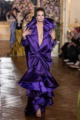 PFW Miss Sohee Runway NB A model walks the runway during the Yuima Nakazato Haute Couture Spring-Summer 2025 show as part of Paris Fashion Week on January 30, 2025 in Paris, France. Photo by Nasser Berzane ABACAPRESS.COM Paris France  Copyright: xBerzanexNasser ABACAx