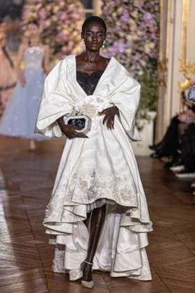 PFW Miss Sohee Runway NB A model walks the runway during the Yuima Nakazato Haute Couture Spring-Summer 2025 show as part of Paris Fashion Week on January 30, 2025 in Paris, France. Photo by Nasser Berzane ABACAPRESS.COM Paris France  Copyright: xBerzanexNasser ABACAx