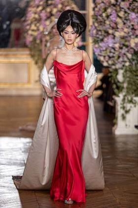 PFW Miss Sohee Runway NB A model walks the runway during the Yuima Nakazato Haute Couture Spring-Summer 2025 show as part of Paris Fashion Week on January 30, 2025 in Paris, France. Photo by Nasser Berzane ABACAPRESS.COM Paris France  Copyright: xBerzanexNasser ABACAx