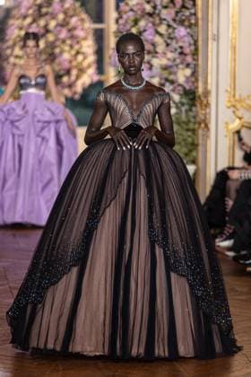 PFW Miss Sohee Runway NB A model walks the runway during the Yuima Nakazato Haute Couture Spring-Summer 2025 show as part of Paris Fashion Week on January 30, 2025 in Paris, France. Photo by Nasser Berzane ABACAPRESS.COM Paris France  Copyright: xBerzanexNasser ABACAx