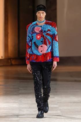 (250131) -- PARIS, Jan. 31, 2025 -- A model presents a creation from the haute couture Spring Summer 2025 collections by Germanier during the Paris Fashion Week in Paris, France, on Jan. 30, 2025. ( Handout via Xinhua) FRANCE-PARIS-FASHION WEEK-GERMANIER MeetEurope 