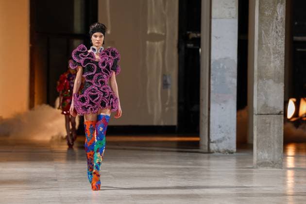 Défilé Germanier au Palais de Tokyo Collection Haute Couture Printemps Eté 2025 lors de la Fashion Week de Paris PFW Défilé Germanier au Palais de Tokyo Collection Haute Couture Printemps Eté 2025 lors de la Fashion Week de Paris PFW , France, January 30, 2025 Germanier fashion show at Palais de Tokyo Spring Summer 2025 Haute Couture collection during Paris Fashion Week PFW , France, January 30, 2025 Paris France  Copyright: xAgencex xBestimagexAgencex xBestimagex