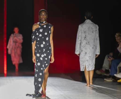 Fashion in Motion: Eden Loweth x Maggi Hambling at the V&A, London, UK, on 31st Jan, 2025 V&A, London, UK. 31st Jan, 2025. Fashion in Motion: Eden Loweth x Maggi Hambling. Free catwalk shows present an evocative new collection created by designer Eden Loweth in response to artist Maggi Hambling™s work. The showcase bring together the dynamism of Hambling s paintings with the individuality of Loweth s designs to reflect the shared rebellious spirit underpinning both their creative processes. Maggi Hambling is regarded as one of the UK™s greatest artists, and her work is held in public collections around the world. Eden Loweth gained renown as a co-founder of ART SCHOOL, a genderless fashion label that centred queer identity in the design  Copyright: xMalcolmxParkx xAvalonx 0959180590