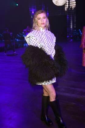 Luna Schweiger at the Danny Reinke Fashion Show at Berlin Fashion Week A W 2025 in the Uber Eats Music Hall Berlin, 31 01 2025 Foto:xN.xKubelkax xFuturexImagex reinke_1217