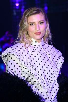 Luna Schweiger at the Danny Reinke Fashion Show at Berlin Fashion Week A W 2025 in the Uber Eats Music Hall Berlin, 31 01 2025 Foto:xN.xKubelkax xFuturexImagex reinke_1224