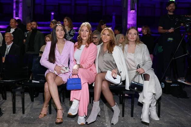 31.01.2025, Neda Peemüller, Denise Schindler, Monika Sozanska und Marie von den Benken zur Marc Cain Fashion Show Parallel Universe zur Berlin Fashion Week 2025, Kraftwerk Berlin, Berlin, Berlin Deutschland