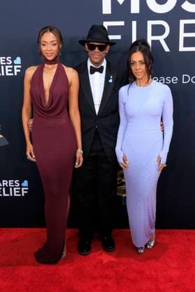 February 2, 2025, Los Angeles, California, USA: (L-R) Bella Harris, Jimmy Jam and Lisa Harris at the 67th Grammy Awards held on Sunday February 2, 2025 at Crypto.com Arena in Los Angeles California. JAVIER ROJAS PI Los Angeles USA - ZUMAp124 20250202_zaa_p124_271 Copyright: xJavierxRojasx
