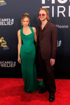 February 2, 2025, Los Angeles, California, USA: Claudia Sulewski and Finneas at the 67th Grammy Awards held at Crypto.com Arena in Los Angeles California on Sunday February 2, 2025. JAVIER ROJAS PI Los Angeles USA - ZUMAp124 20250202_zaa_p124_433 Copyright: xJavierxRojasx