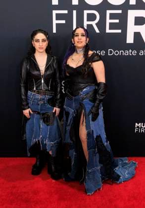 February 2, 2025, Los Angeles, California, USA: (L-R) Emily Estefan and Gemeny Hernandez at the 67th Grammy Awards held on Sunday February 2, 2025 at Crypto.com Arena in Los Angeles California. JAVIER ROJAS PI Los Angeles USA - ZUMAp124 20250202_zaa_p124_471 Copyright: xJavierxRojasx