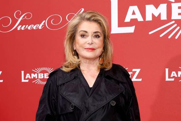 Entertainment Themen der Woche KW06 Entertainment Bilder des Tages Schauspielerin Catherine Deneuve bei der Lambertz Monday Night 2025 im Alten Wartesaal. Köln, 03.02.2025 NRW Deutschland *** Actress Catherine Deneuve at the Lambertz Monday Night 2025 in the Alter Wartesaal Cologne, 03 02 2025 NRW Germany Copyright: xChristophxHardtx
