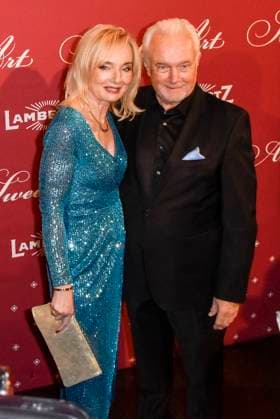Wolfgang Kubicki, Annette Marberth-Kubicki zu Gast iauf dem roten Teppich bei der 24 Lambertz Mondy Night im Wartesaal am Dom 03.Februar 2025 in Koeln NRW Deutschland *** Wolfgang Kubicki, Annette Marberth Kubicki as guests on the red carpet at the 24 Lambertz Mondy Night in the Wartesaal am Dom February 03, 2025 in Cologne NRW Germany