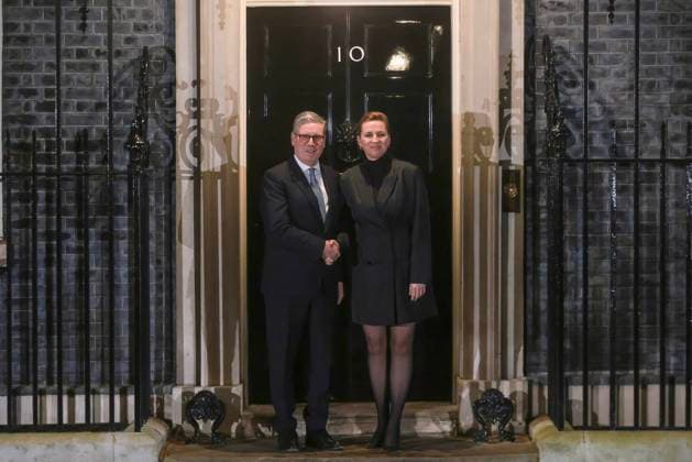 News Themen der Woche KW06 News Bilder des Tages . 04 02 2025. London, United Kingdom. Keir Starmer Greets Danish PM, Mette Frederiksen. UK Prime Minister Keir Starmer welcomes the Prime Minister of Denmark, Mette Frederiksen, to Downing Street.  xMartynxWheatleyx xi-Imagesx IIM-25714-0009