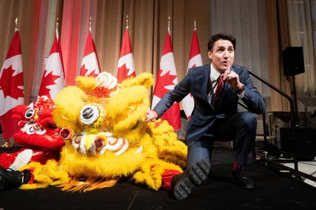 News Bilder des Tages February 4, 2025, Ottawa, On, Canada: Prime Minister Justin Trudeau takes part in Lunar New Year celebrations in Ottawa, on Tuesday, Feb. 4, 2025. Ottawa Canada  - ZUMAc35_ 20250204_zaf_c35_093 Copyright: xSpencerxColbyx