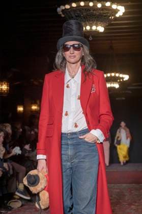 February 4, 2025, New York, United States: Jenna Lyons walks the runway for the Lingua Franca fashion show during February 2025 New York Fashion Week. New York United States - ZUMAs197 20250204_aaa_s197_484 Copyright: xRonxAdarx