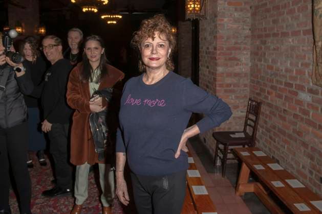 Lingua franca - front row &amp; backstage - february 2025 new york fashion week (new) lingua franca - front row &amp; backstage - february 2025 new york fashion week. February 04, 2025, new york, new york, usa: susan sarandon attends the lingua franca fashion show during february 2025 new york fashion week on february 04, 2025 in new york city. (credit: m10s thenews2) (Foto: M10s Thenews2 imago images) Lingua franca - front row &amp; backstage - february 2025 new york fashion week  Copyright: xRonxAdarx