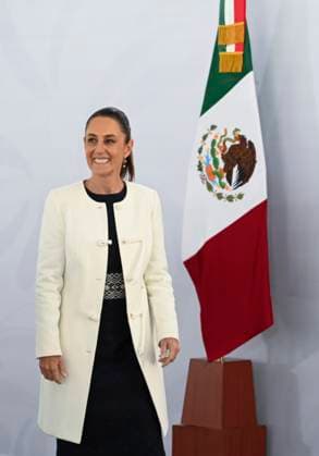 Mexiko, Claudia Sheinbaum Pressekonferenz in Mexiko-Stadt February 5, 2025, Queretaro, Queretaro State, Mexico: Mexican President Claudia Sheinbaum, listens to a question from a reporter during the daily news conference, February 5, 2025 in Queretaro, Queretaro State, Mexico. Sheinbaum was in Queretaro to celebrate the 1917 Mexican Constitution. Queretaro Mexico - ZUMAp138 20250205_zaa_p138_002 Copyright: xHandout MexicanxPresidentsx