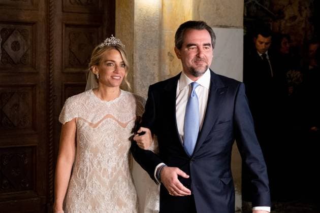 Bilder des Jahres 2025, Entertainment 02 Februar Entertainment Themen der Woche KW06 Entertainment Bilder des Tages Prince Nikolaos Of Greece And Chryssi Vardinogianni Wedding In Athens Prince Nikolaos of Greece and Chryssi Vardinogianni greet after the wedding at the Church of St. Nicholas Ragkavas in the Plaka district in Athens, Greece, on February 7, 2025. Athens Greece  Copyright: xNikolasxKokovlisx originalFilename: kokovlis-notitle250207_npANd.jpg