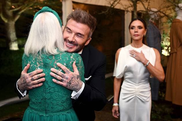 Bilder des Jahres 2025, Entertainment 02 Februar Entertainment Themen der Woche KW06 Entertainment Bilder des Tages The King And Queen Attend A UK-Italy Dinner To Celebrate The Slow Food And Slow Fashion Movement TETBURY, ENGLAND - FEBRUARY 07: Helen Mirren, David Beckham and Victoria Beckham during a dinner at Highgrove House on February 07, 2025 in Tetbury, England. In preparation for their upcoming State Visits to the Holy See and the Republic of Italy in early April 2025, The King and Queen will attend a special dinner to celebrate the values of Slow Food and Slow Fashion., Credit:Finnbarr Webster Avalon United Kingdom, England, Tetbury, Highgrove House  Copyright: xFinnbarrxWebsterx xAvalonx 0961086830